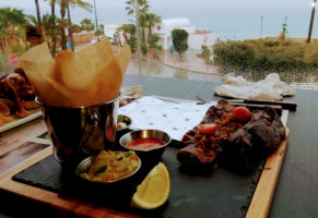 Foster's Hollywood Paseo Del Mediterraneo food