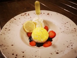 Tierra Y Mar food